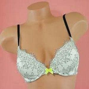 VS 36D white push-up bra with black lace